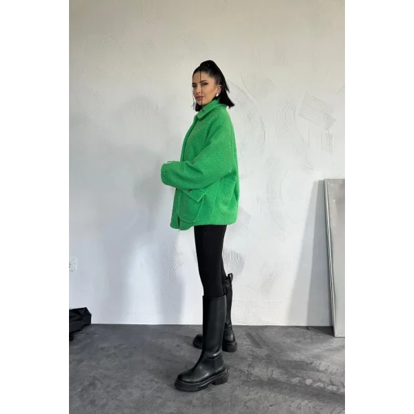 Yeşil Etiketli Pile Detaylı Ceket