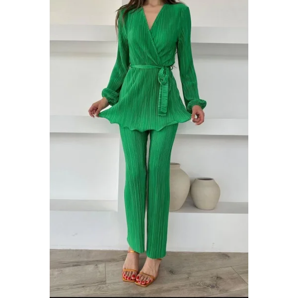 Yeşil Piliseli Kuşaklı Takım