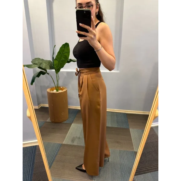 Yüksek Bel Kordon Detayli Pantolon