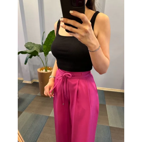 Yüksek Bel Kordon Detayli Pantolon