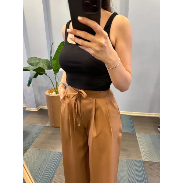 Yüksek Bel Kordon Detayli Pantolon