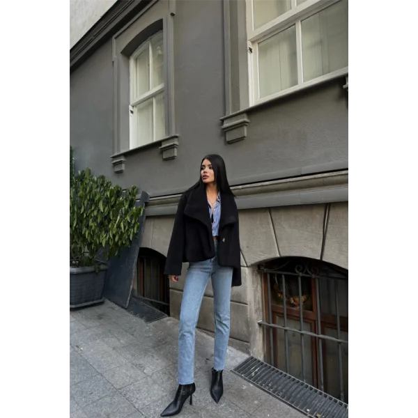 YÜN CROP KABAN  Siyah