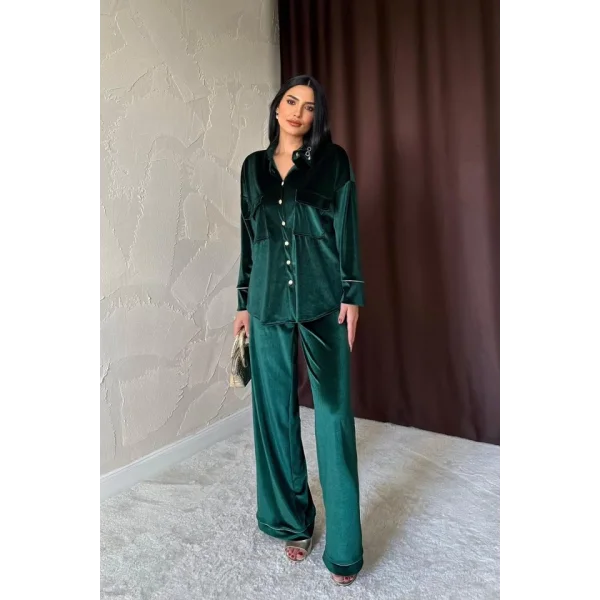 Zümrüt Kadife Biyeli Takım