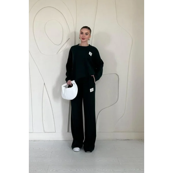 Zümrüt Klasik Fitilli Kazak Ve Pantolon Takım