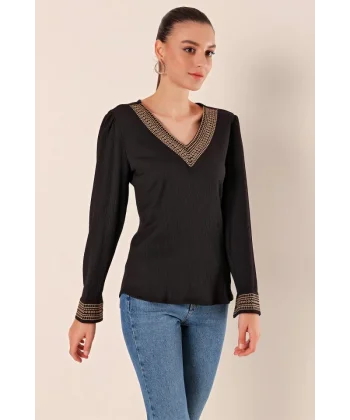 0466 Nakışlı V Yaka Örme Bluz  Siyah