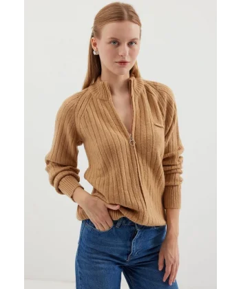 15880 Fermuarlı Triko Hırka - Bisküvi