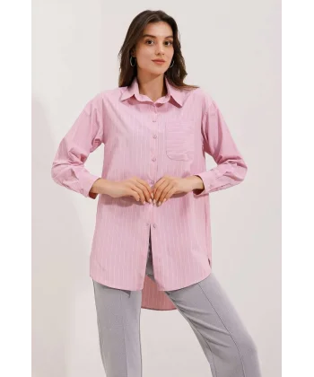 20217 Cep Detaylı Çizgili Oversize Gömlek  Pudra