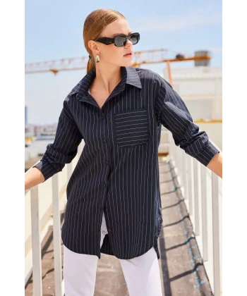 20217 Cep Detaylı Çizgili Oversize Gömlek  Siyah
