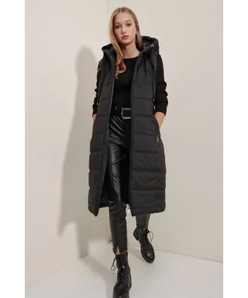 51 Kapşonlu Uzun Şişme Yelek  Siyah