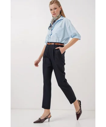 6686 Pileli Kemerli Kumaş Pantolon  Lacivert