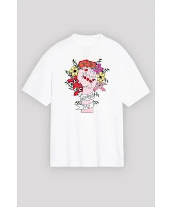 8 Mart Dünya Kadınlar Günü İçin Özel Baskılı T-shirt - Beyaz