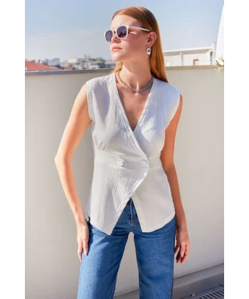 916 Düğme Detaylı Örme Yelek  Beyaz