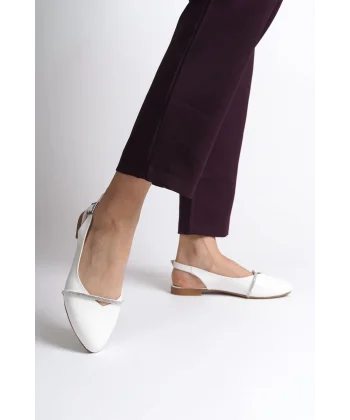 ALLISON Tokalı Ortopedik Rahat Taban Taş Detaylı Kadın Babet Ayakkabı  CKT - Beyaz