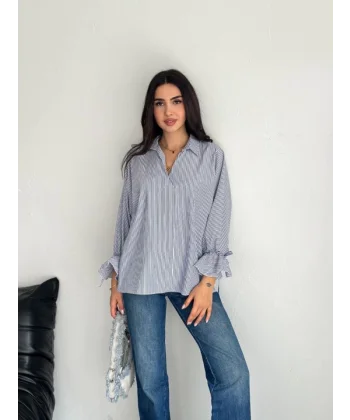Arkası Asimetrik Yırtmaç Kesim Detaylı Cizgili Bluz Gömlek - Füme