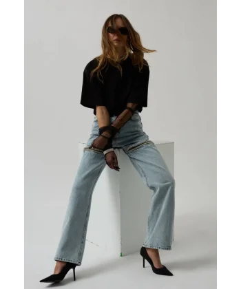 Bacak Dekolteli Taşlı Jean