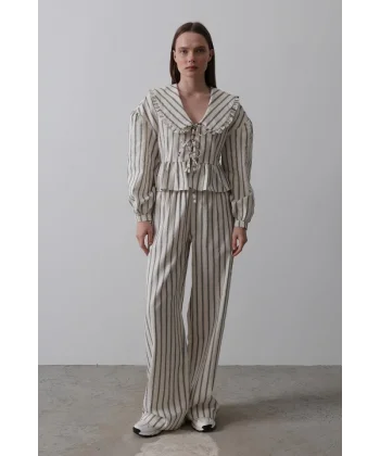 Bebe Yakalı Önü Bağlamalı Takım - Natür