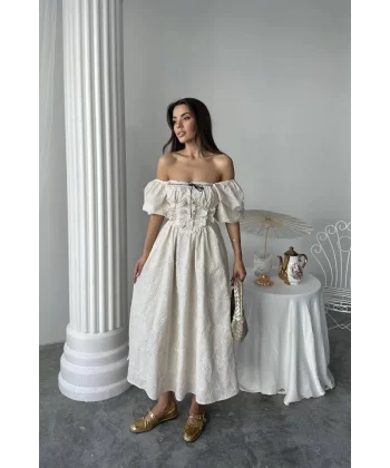 Bej Dantel Detaylı Brode Elbise