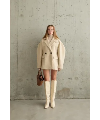 Bej İki Düğmeli Manto