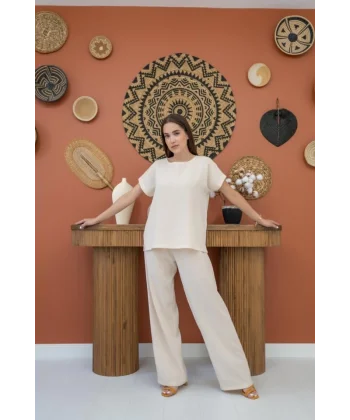 Bej Thirt Ve Pantolon Takım