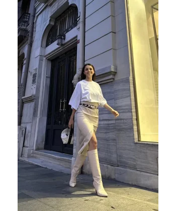 Bej Yırtmaçlı Süs Patlı Etek