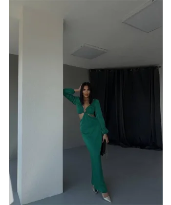 BEL DEKOLTELİ TOKALI ELBİSE SATEN - Zümrüt