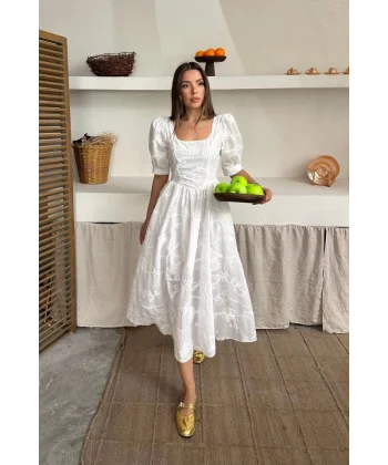 Beyaz Balon Kollu Brode Elbise