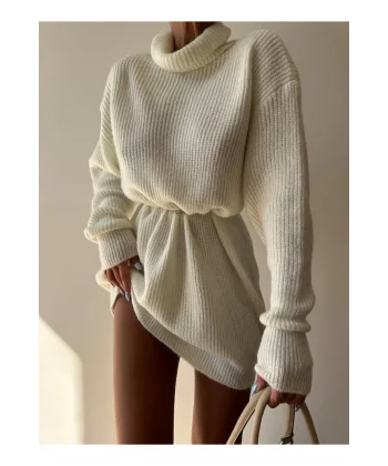 Beyaz Boğazlı Triko Elbise