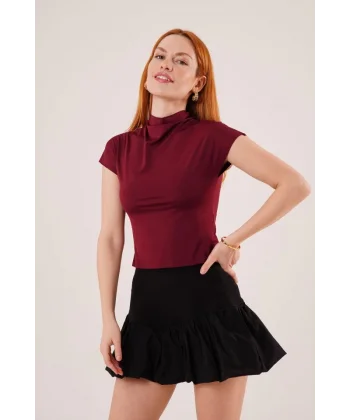 Boğazlı Parlak Kumaş Bordo Crop