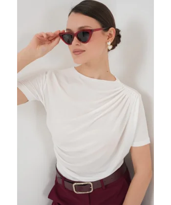 Büzgü Detaylı Kısa Kol Sandy Bluz 945  Beyaz