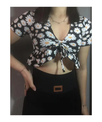 Çiçek Desenli Gipeli Bluz