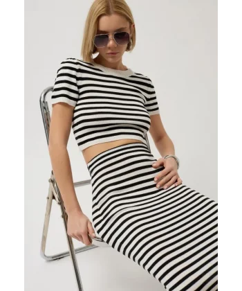 Çizgili Bisiklet Yaka Crop