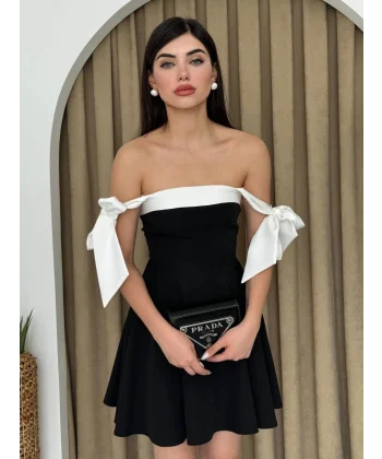 Cloche Omuzu Fiyonklu Elbise