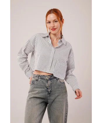 Crop odel Cepli Ve Çizgili Beyaz Gömlek