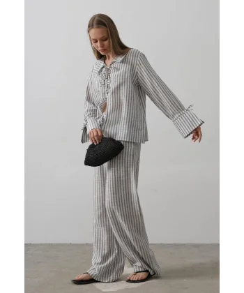 Çzgili Bağlamalı Pantolon Takım - Siyah