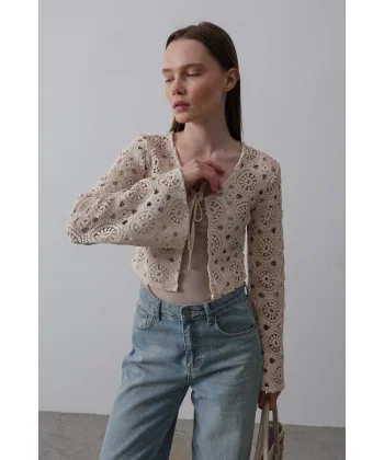 Dantelli Önü Bağlamalı Bluz - Natür