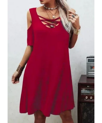 Dekolteli Bağcık Detay Viskon Kumaş Elbise