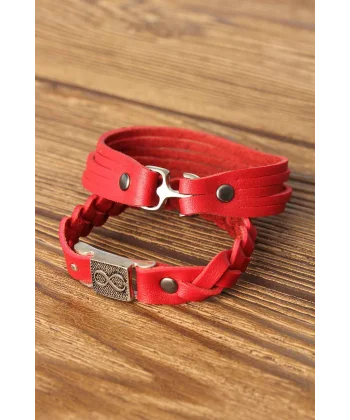 Desenli Metal Aksesuarlı Kırmızı Renk Deri Erkek Bileklik Kombin