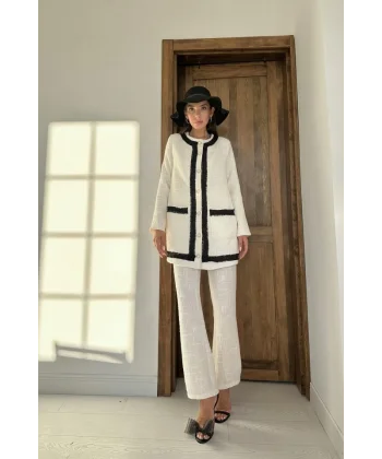 Ekru Siyah Şeritli Yakasız Ceket Ve Pantolon Takım