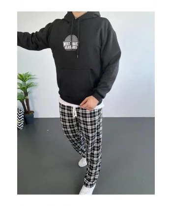 Erkek Oversize Üç İplik Kapüşonlu Sweatshirt – Siyah Sırt Ve Ön Baskılı, Kanguru Cepli, Rahat Kalıp, İçi Pamuklu ModeL-Siyah