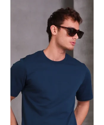 Erkek Relax Fit Bisiklet Yaka %100 Pamuk Rahat Kesim Basic Tişört