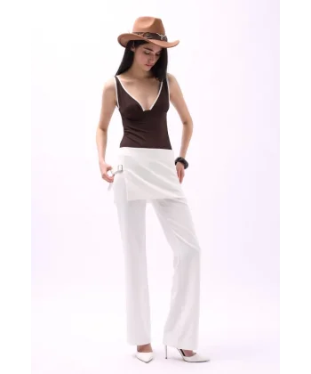 Etek Detaylı Kemerli  Pantolon