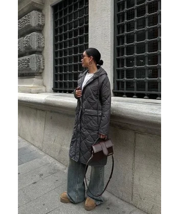 Fermuar Ve Kapşonlu Uzun Kapitone Mont 7062