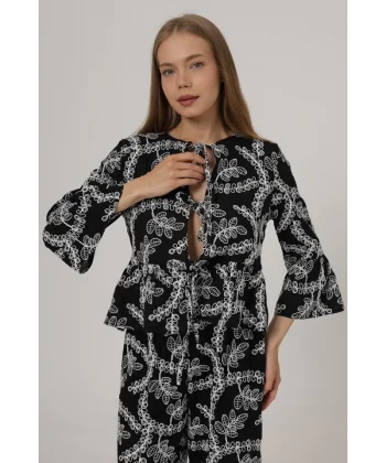 Fiyonk Bağlamalı Brode Bluz - Siyah