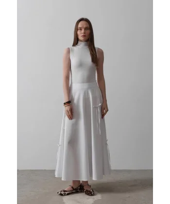 Fiyonk Kloş Etek - Beyaz