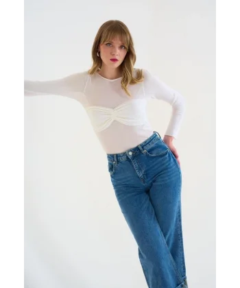 Göğsü Büzgülü Kayık Yaka Kazak  Optik Beyaz