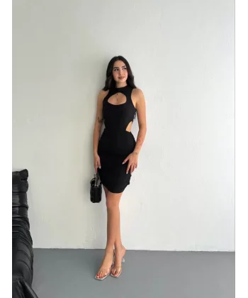 Göğüs ve Yanlar dekolteli Kolsuz Boy Elbise - Siyah