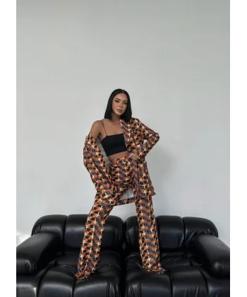 İki̇ Düğmeli̇ Desenli̇ Di̇ji̇tal Ceket