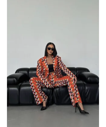 İki̇ Düğmeli̇ Desenli̇ Di̇ji̇tal Ceket