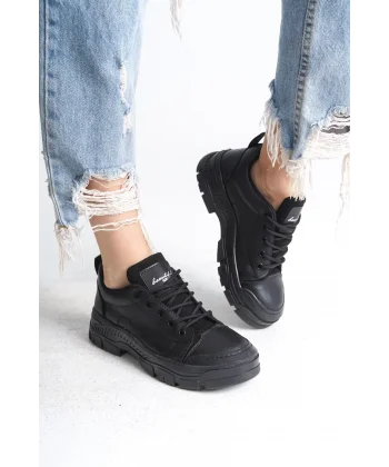 JANE Bağcıklı Ortopedik Taban Kadın Sneaker Spor Ayakkabı  CST - Siyah