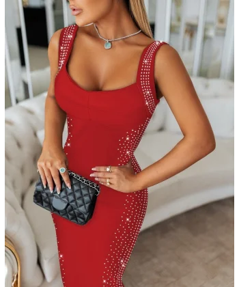 Kadın Askılı Dekolteli Taş Detaylı Kısa Ithal Krep Elbise